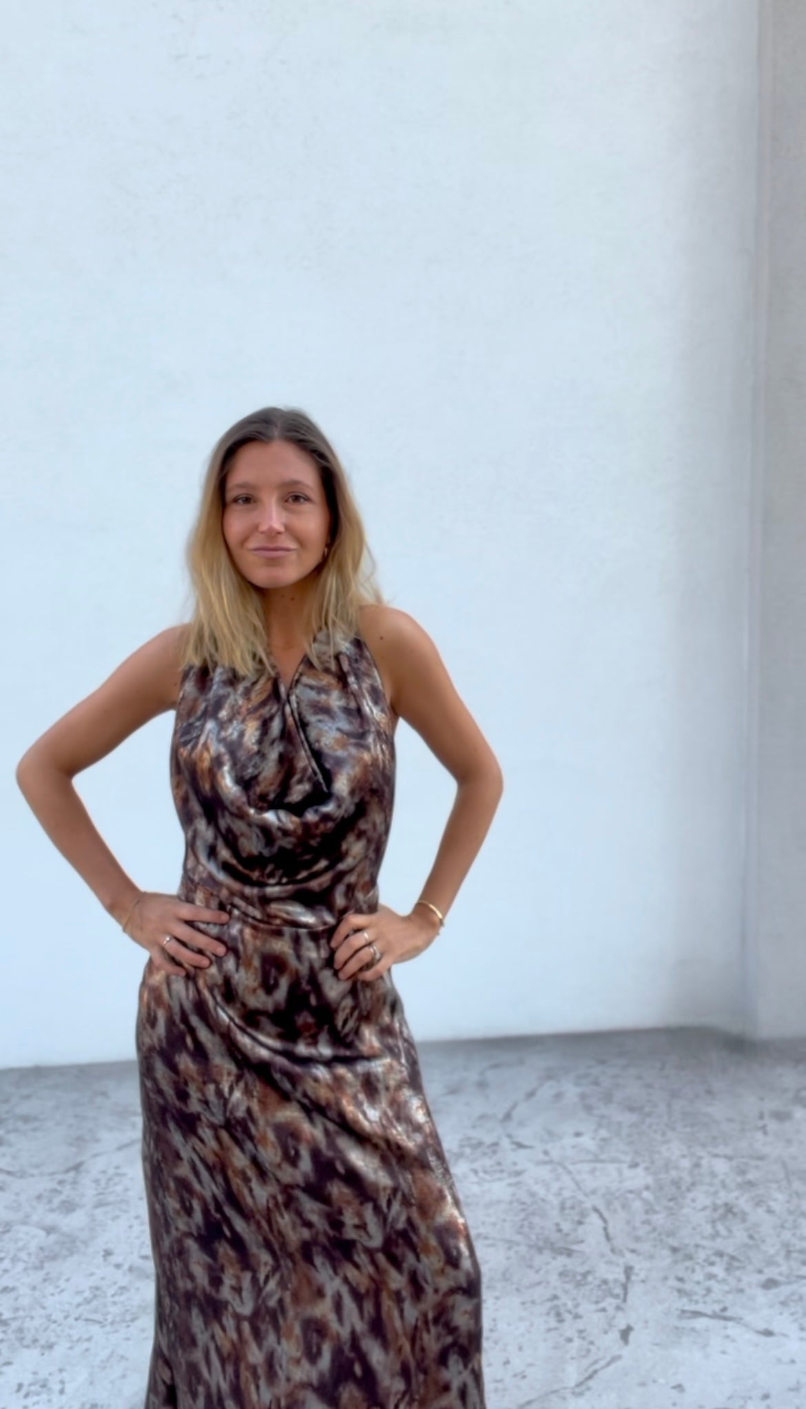 Vestido Serdegna Café - Macodesign