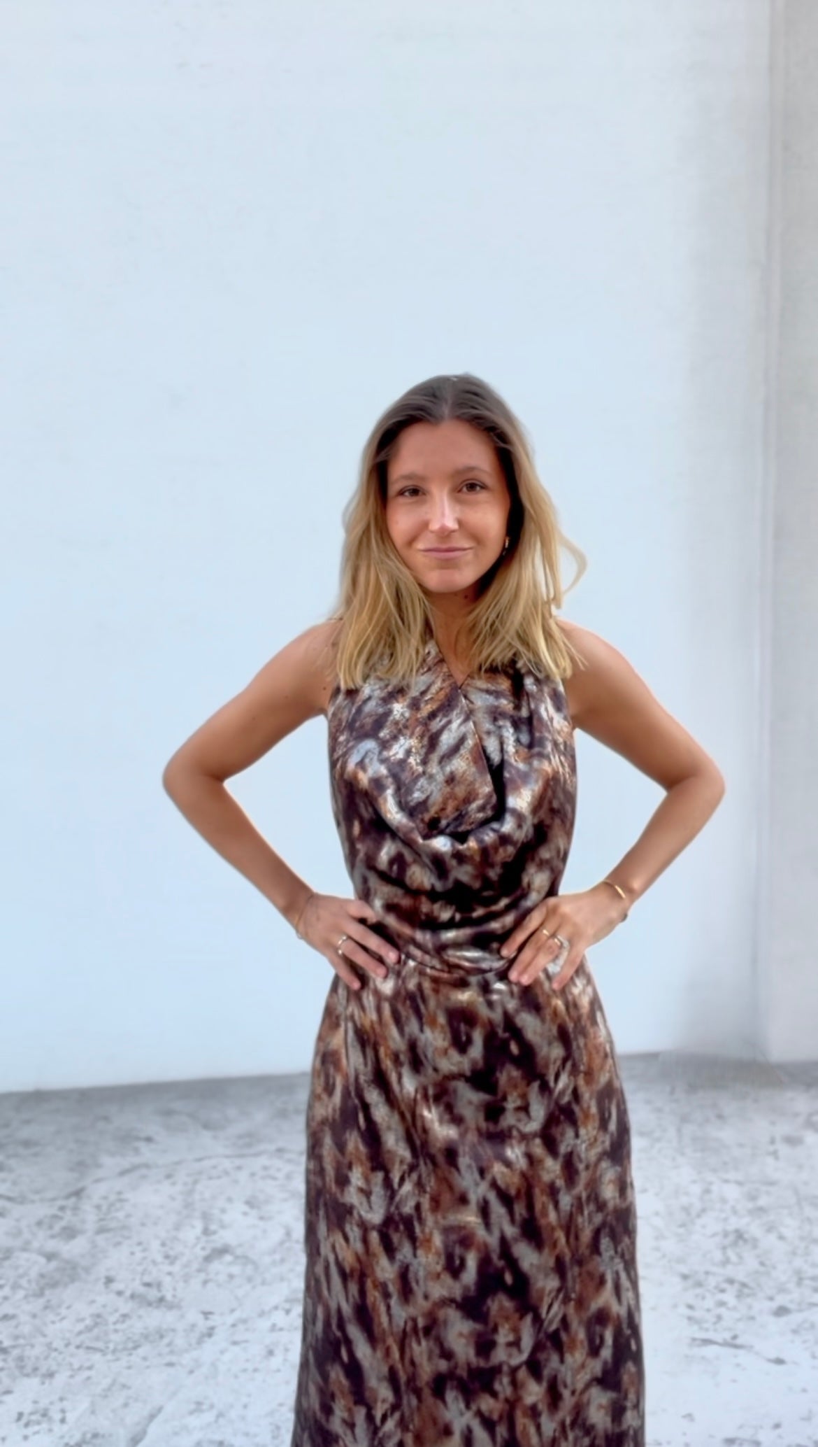 Vestido Serdegna Café - Macodesign