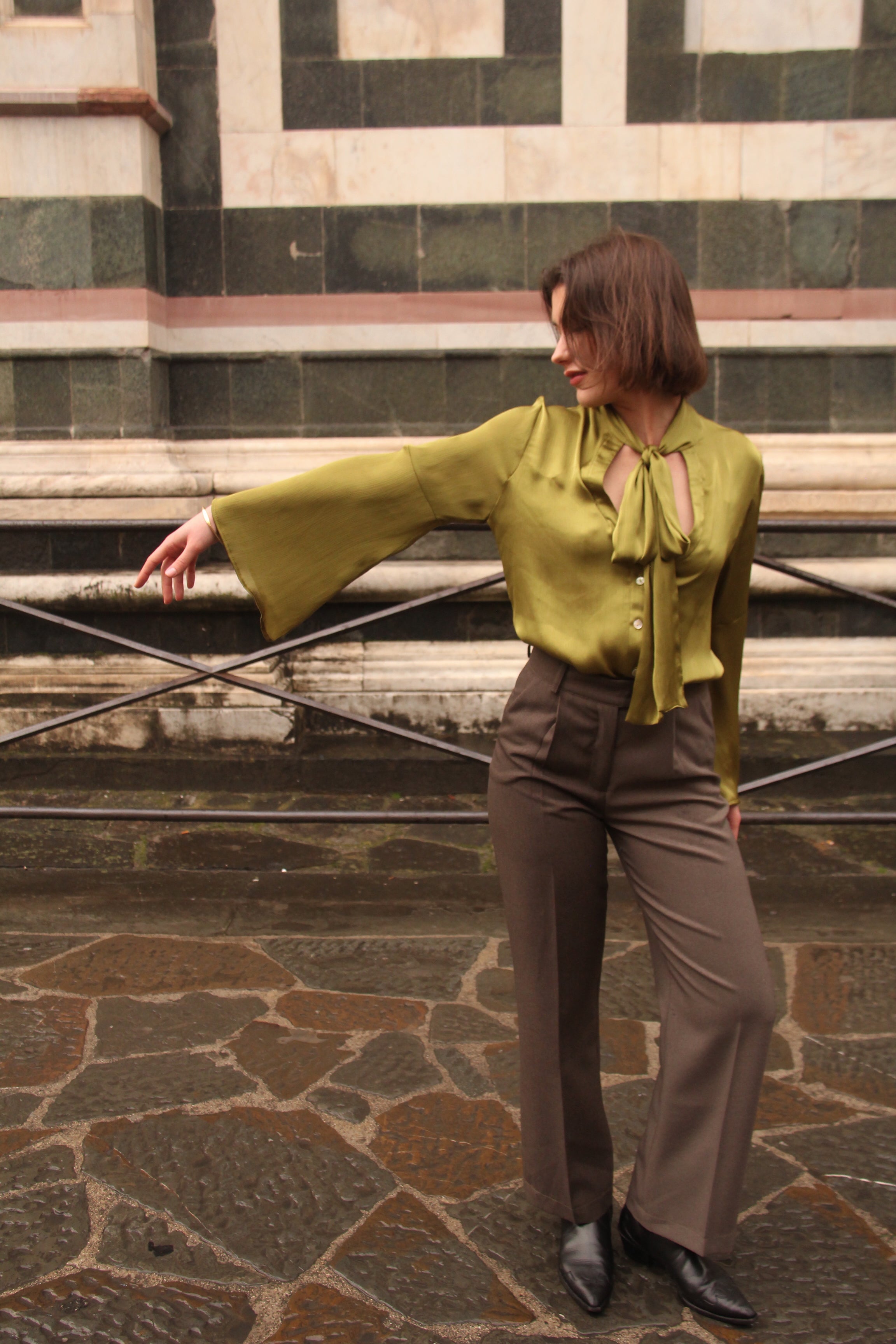 Pantalón Bolonia Oliva - Macodesign