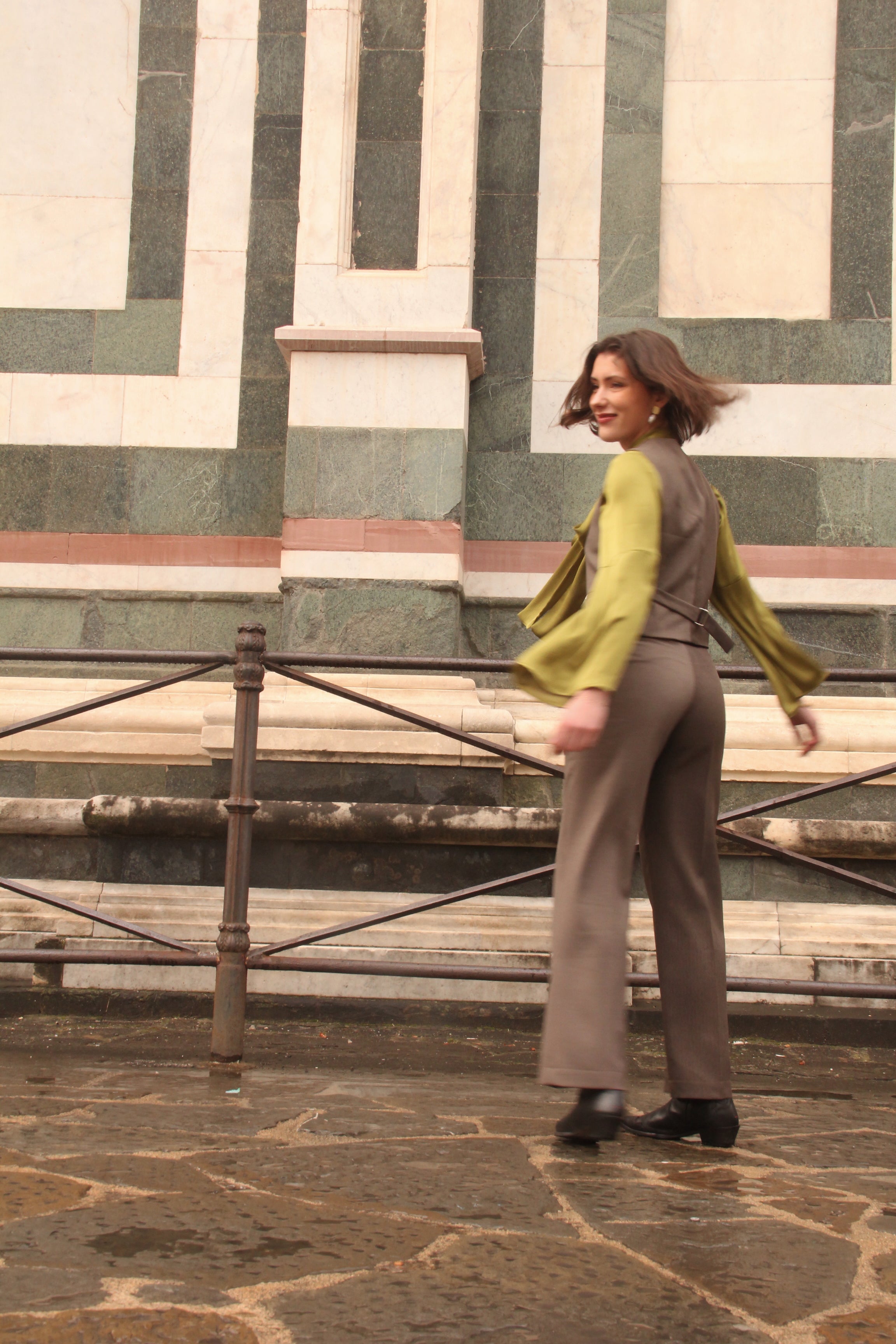 Pantalón Bolonia Oliva - Macodesign