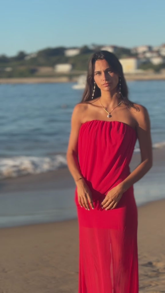 Vestido Marea Rojo en movimiento, video sin audio